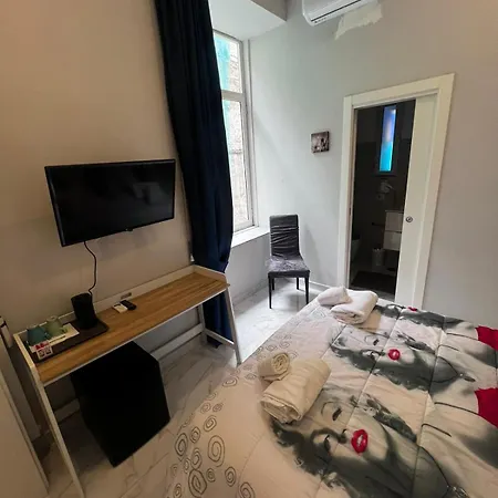 Bed & Breakfast San Gennaro In Porta Naples