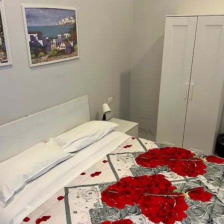 Bed & Breakfast San Gennaro In Porta Naples