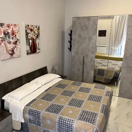 San Gennaro In Porta * Neapol